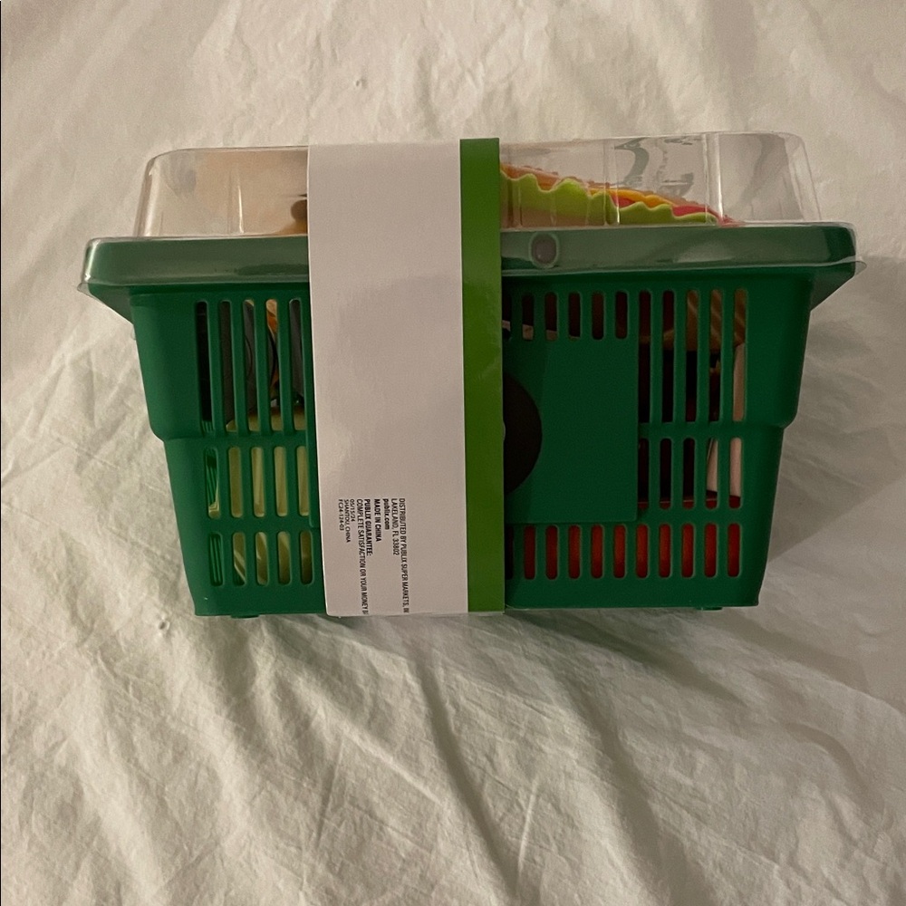 Publix Kids Play Food Set with Basket - Green and White - Picture 2 of 7